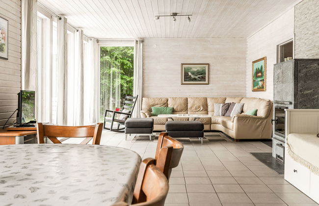 3 bedroom House in Olofström with garden and sauna - Photo 14