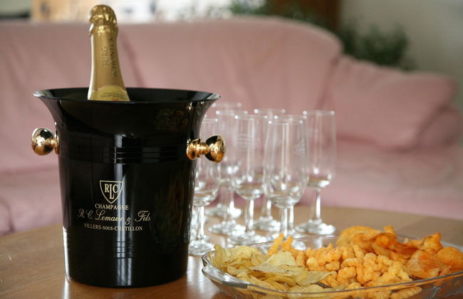 Winenne Home With Hot Tub - Photo 19