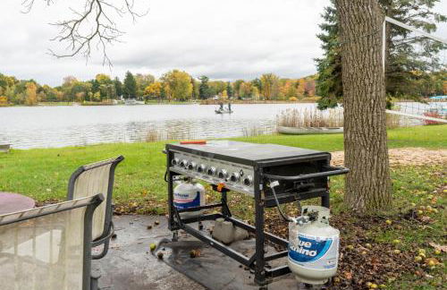 Campau Lake Sunshine cottage - Foto 23