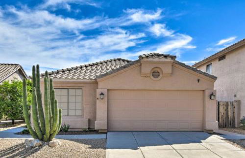 Patio and Grilling Station Family Home in Glendale - Foto 37