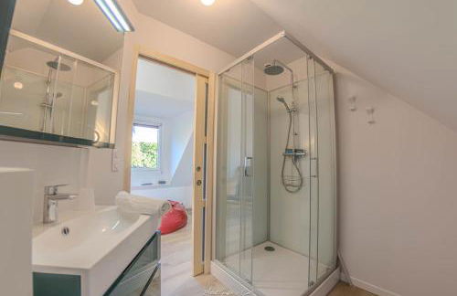 Maison pour 7 - Superbe vue mer depuis le jardin - Foto 16