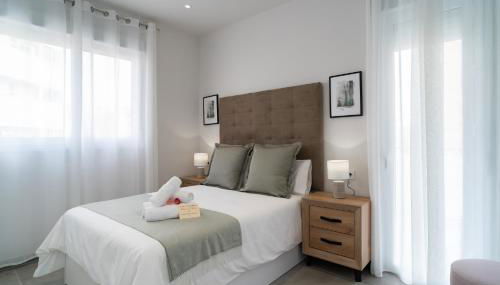 AAC Málaga - Amplio apartamento con terraza, totalmente equipado, nuevo, muy bien ubicado - Foto 3