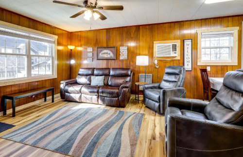 Devils Fork Resort Cabin with Designated Boat Slip! - Foto 4