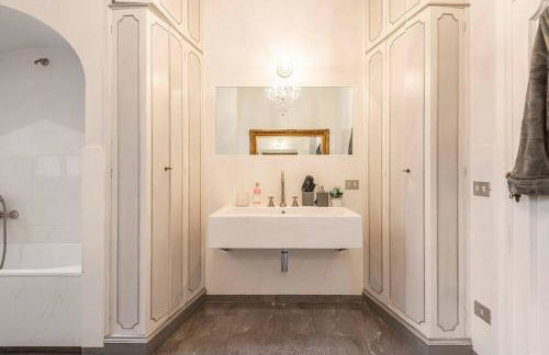 Majestic Villa in Hills of Florence with Gardens Gym Jacuzzi and Sauna - Foto 11