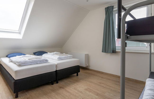 Lovely Apartment on Ameland Near Nes - Foto 23