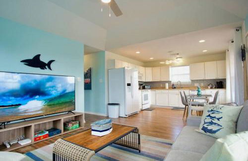 Seabreeze Sueños ※ Surfside Abode a Walk to Beach - Foto 12