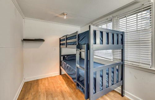 1 Mi to Connecticut River Home with Large Backyard - Foto 16