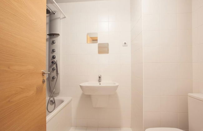 Akira Flats Fira Gran Via Barcelona - Photo 20