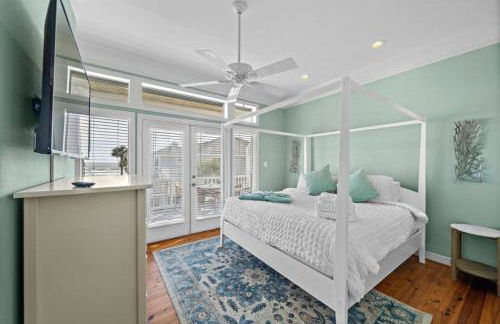 Huge beach house with great views, steps from sand - Foto 19