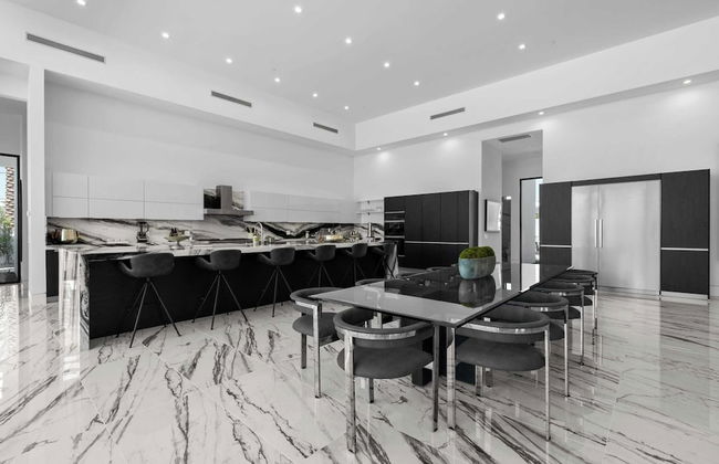 Sleeps 20 Pool, Hot Tub, & Pickleball Stay in Indio Bravo Villa #9 - Foto 26