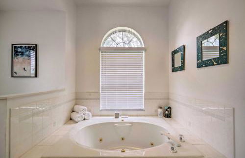 Crystal River Gem Near Three Sisters Springs! - Foto 18