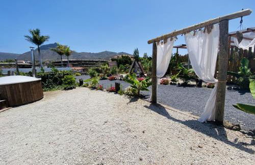 Bernegal Maday, Heated Bathtub Piscina y Jardin by Deihu Experiences - Foto 60