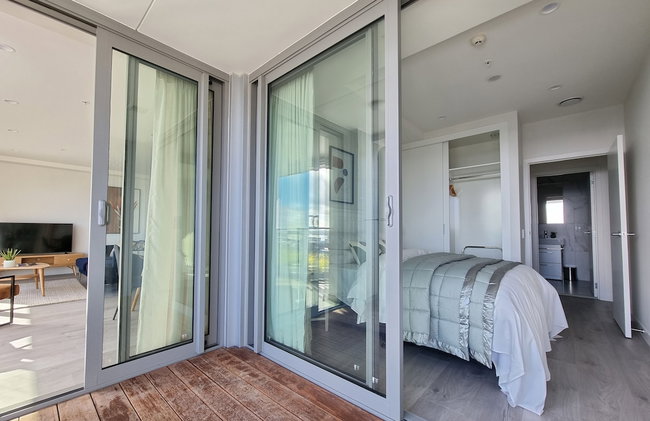 Luxe Apt w Harbour-Sunset Views -Parking - Foto 45