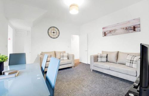 NEW! 4BR in Stanley - Photo 13