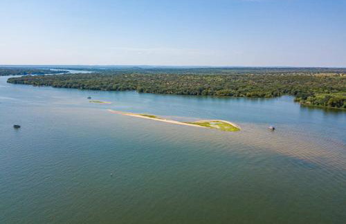 Luxury Lake LBJ House with Heated Swimming Pool and Spill Over Hot Tub and 2 Boat Slips - Foto 61