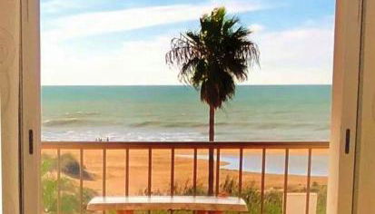 Frente al mar 1ª línea de playa - Foto 2