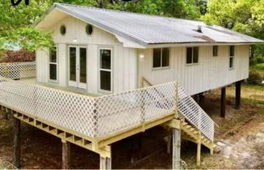 Playing Hookie LLC - Foto 3