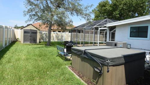 Hidden Oasis Spacious Home With Salt Water Heated Pool Hot Tub Fenced Yard Pets are Welcome - Foto 5