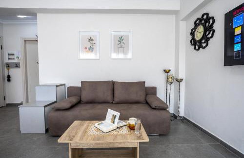 NATALIA PERAMOS - Foto 22