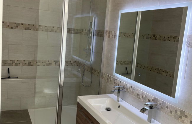 4 bedroom House in La Valette-du-Var with private pool and garden - Photo 30