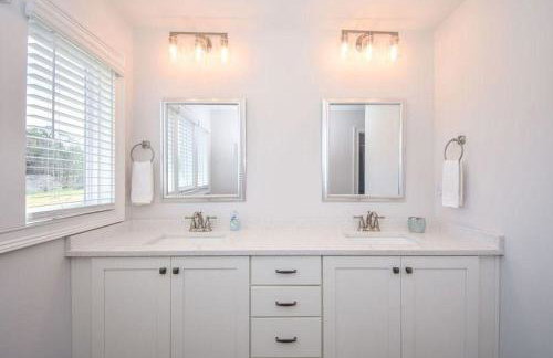 Changes In Latitude - Foto 35