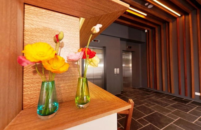 Vine Serviced Apartments - Photo 2