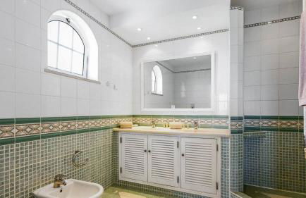 Lovely Very Private Villa with Beautiful Gardens - Foto 65