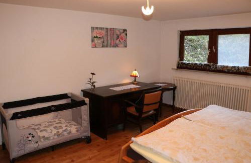 Zentrumsnahe u. Kinderfreu. Ferienwohnung mit 86m² - Foto 8