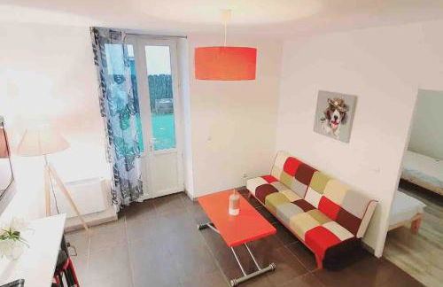 HOMEYPIC T3 en rez de jardin proche de Lyon - Foto 7