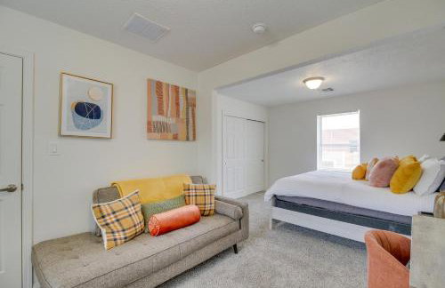 3 Mi to Downtown WFH-Friendly ABQ Townhome! - Photo 14