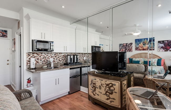 Tropicals of Palm Beach Condominium - Foto 9