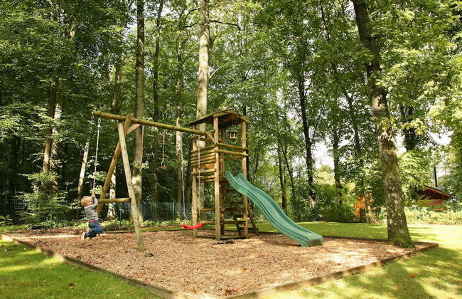 Countryside Chalet in Bomal sur Ourthe With Sauna, Balcony - Photo 21