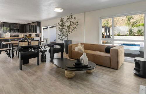 2-Story Sanctuary - Spacious Hot Tub - Billiards - Foto 10