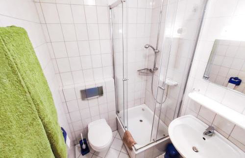 Ferienwohnung Ella, 95qm, Terrasse - Photo 8