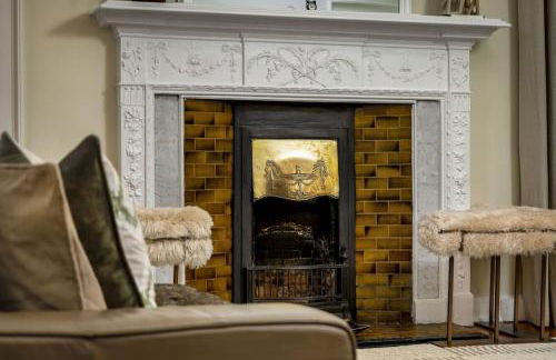 3-Bed Georgian Townhouse Next to Wellbeing Clinic - Foto 17