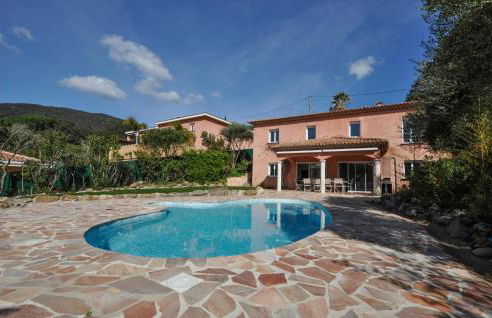 Pet Friendly Home In Cavalaire-Sur-Mer - Foto 11