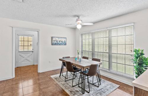 15 Min to LSU & Downtown Oak Hills Place Hideaway - Foto 16