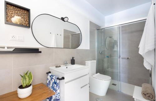 Home2Book Design & Breathtaking Sea Views El Porís - Foto 20