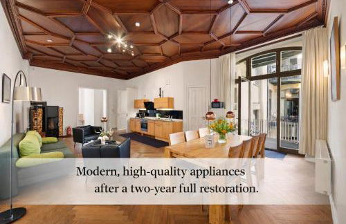 1,399 sq ft Historic Landmark, Checkpoint Charlie - Foto 3