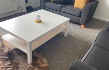 Mauds House- 3 Bed & 2 bath with Double drive - Foto 19