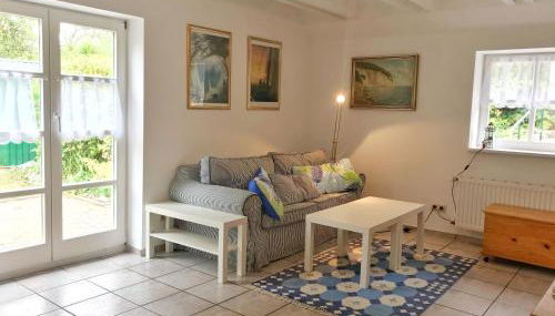 Kleine reetgedeckte Doppelhaushälfte in idyllischer Lage - Foto 3