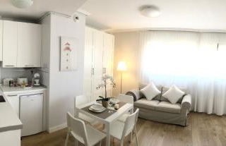 Castro Holidays - Vistas Mar y Monte Céntrico Garaje Gratis - Photo 15