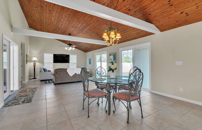 Tropical Oasis With Private Screened Hot Tub 2 Bedroom Home - Foto 23