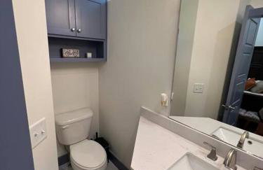 Perfectly located 2 bed/2 full bathroom/1 sofa bed - Foto 5
