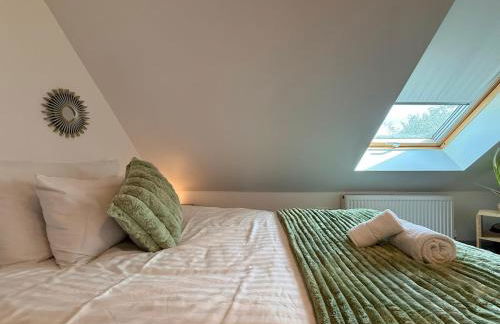 Beautiful 5-Bed East Sussex Home with Hot Tub - Foto 35