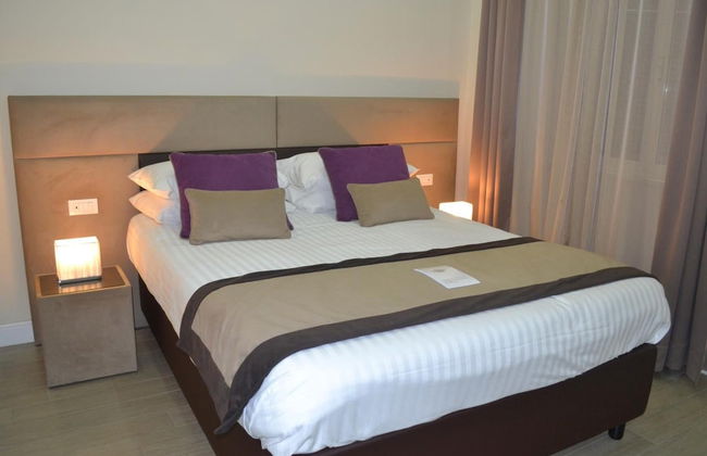 Bloom Apartment by La Griffe - Photo 14