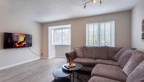 Modern 2 Bed Apartment Near Gatwick - Foto 3