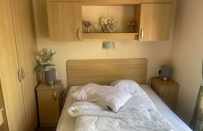 Sunny Chalet Retreat in Skegness - Foto 2