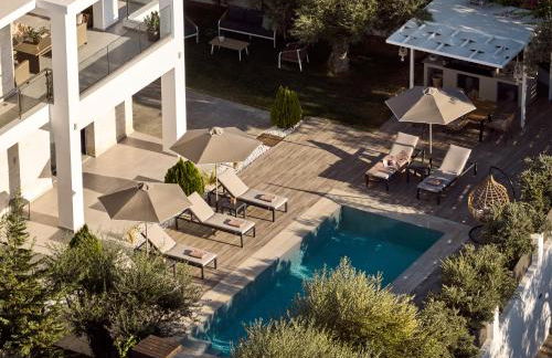 Solis Ortus Villa, a Sublime Sanctuary with Pool, By ThinkVilla - Foto 1