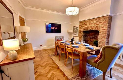 Windsor Coastal Retreat Whitley Bay Sleeps 9 - Foto 63